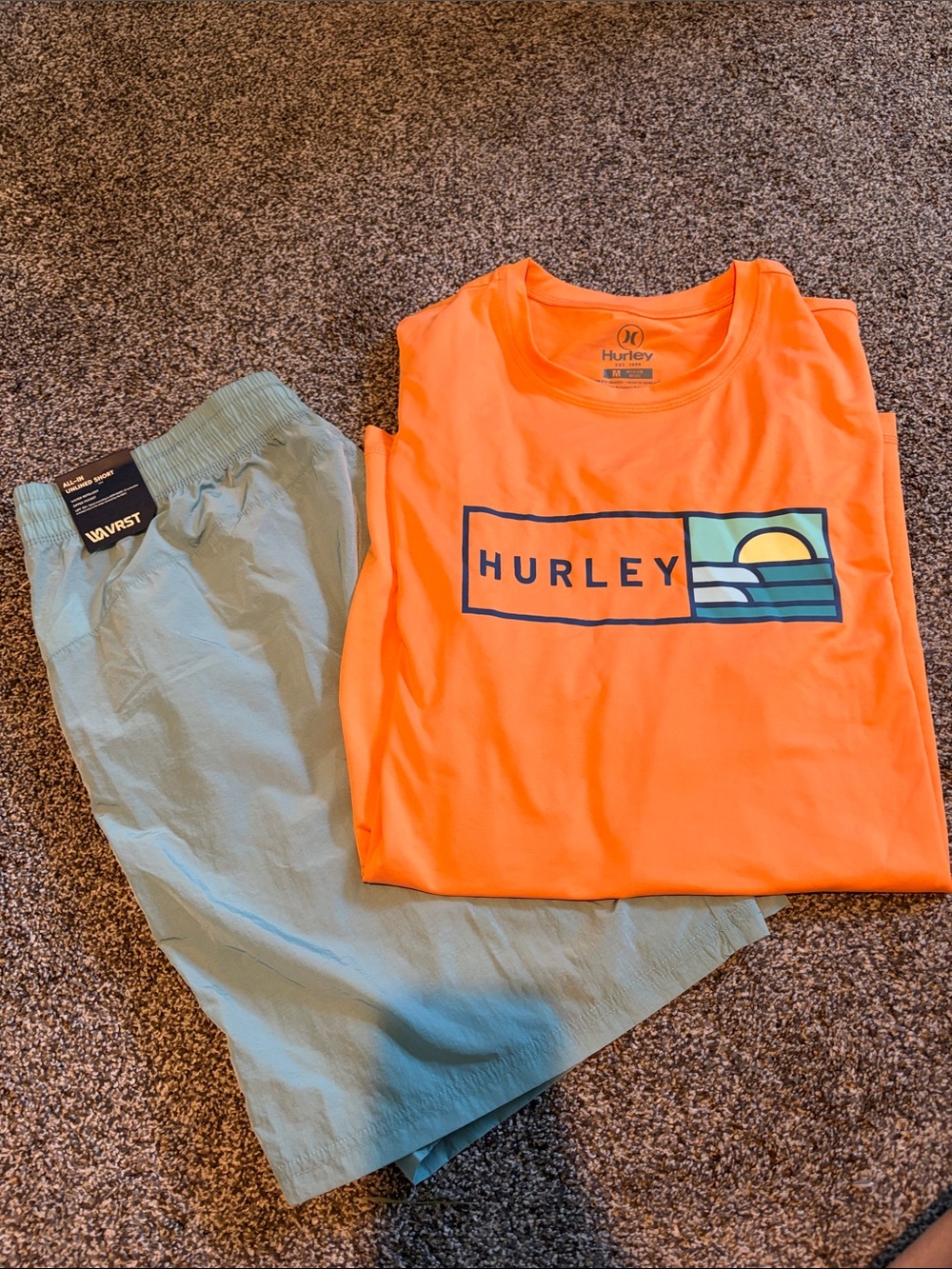 Men’s Hurley Bright Orange long sleeve Logo Tee with Light Blue VRST NWT Shorts